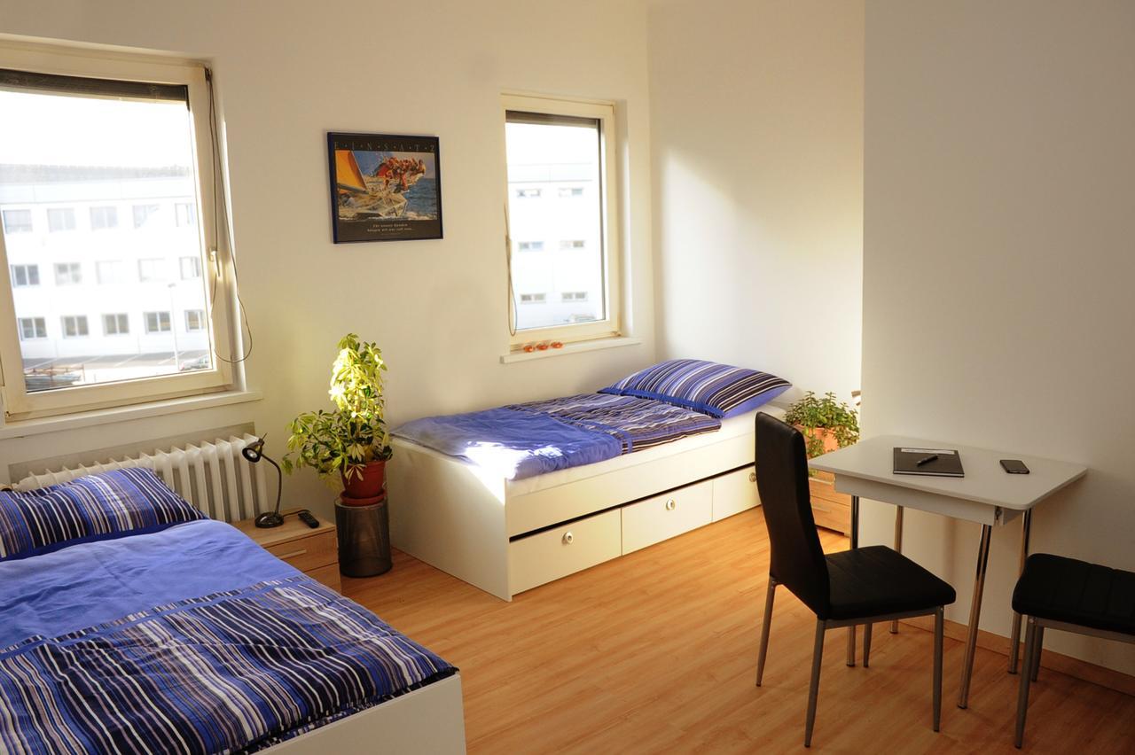 Montagehotel Bed & Steel لينتز المظهر الخارجي الصورة