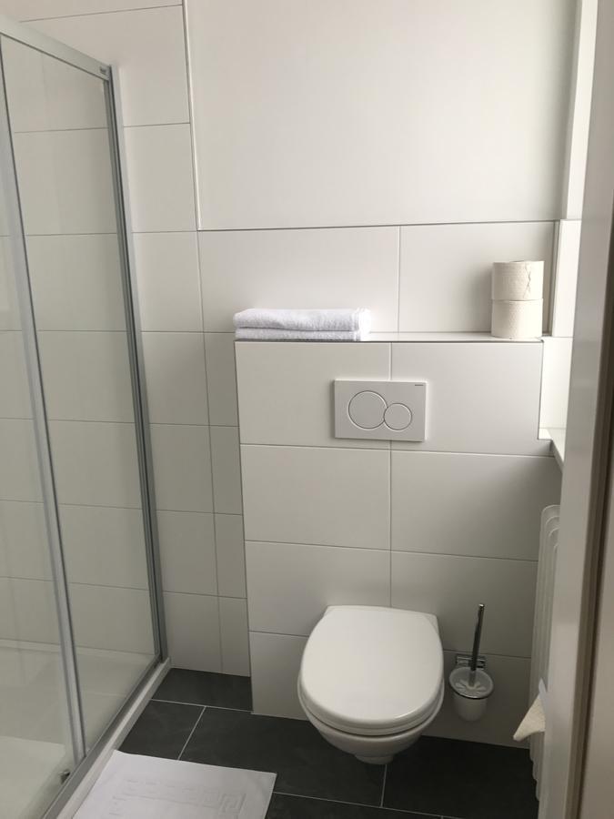 Montagehotel Bed & Steel لينتز المظهر الخارجي الصورة